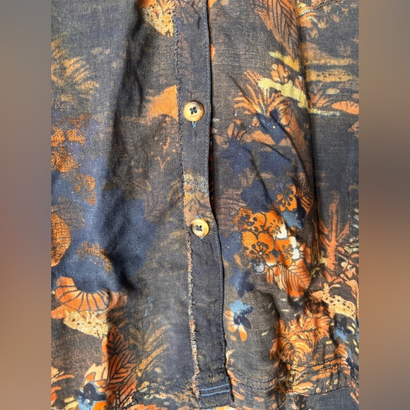 Free People Share Good Vibes Button Front Short Sleeve Shirt Size Small - Picture 3 of 9